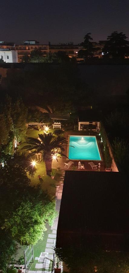 Casa Castagna Bed & Breakfast Caserta Exterior photo